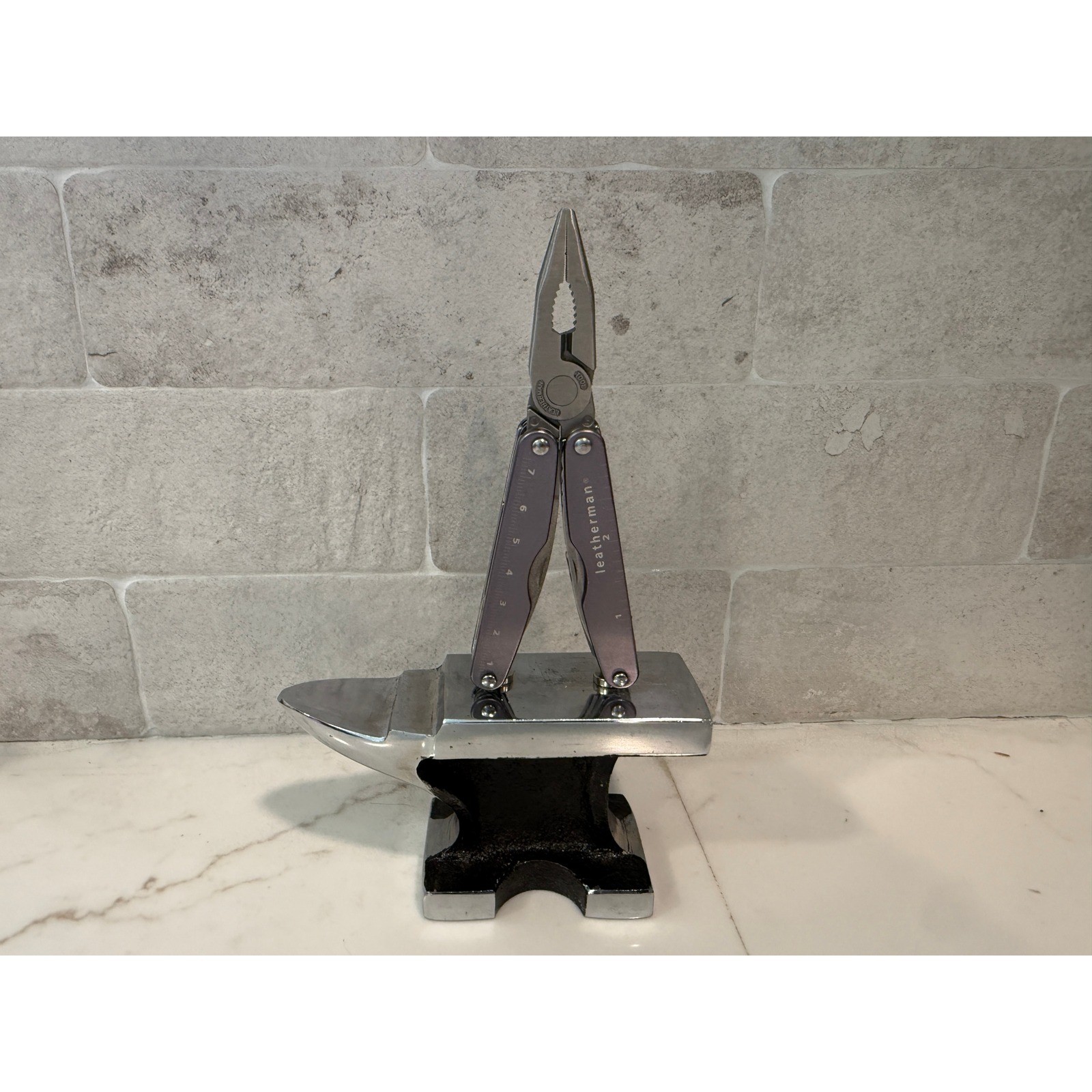 RARE! Leatherman Juice KF4 Multi-Tool Storm Gray Retired Knife Pliers Saw File