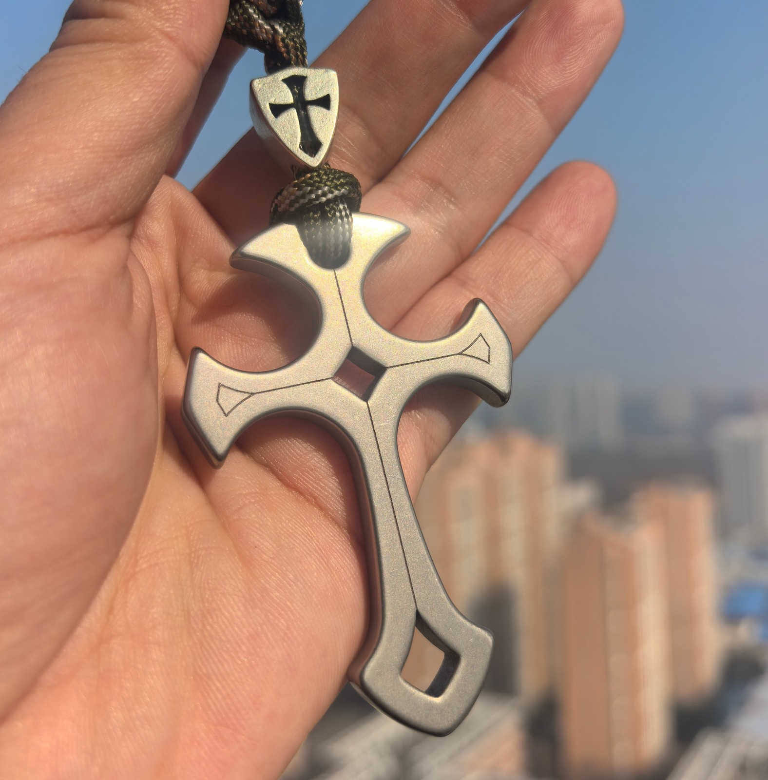 TC4 Titanium alloy Crusader Cross Pendant EDC Self Defense Tool Weaving rope Set