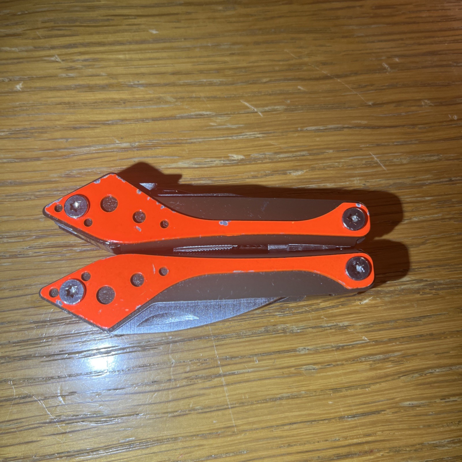 Cabela’s Multitool 8 In 1 Tool, 4 3/8″ Overall Length