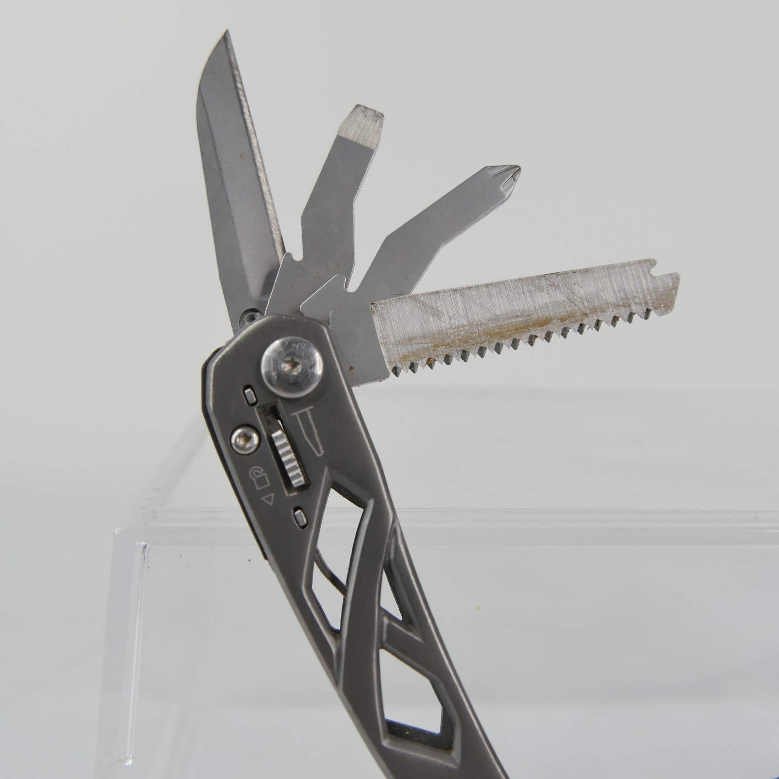 Gerber Suspension Multi-Tool Stainless Steel Pliers Knife Saw Scissors EDC