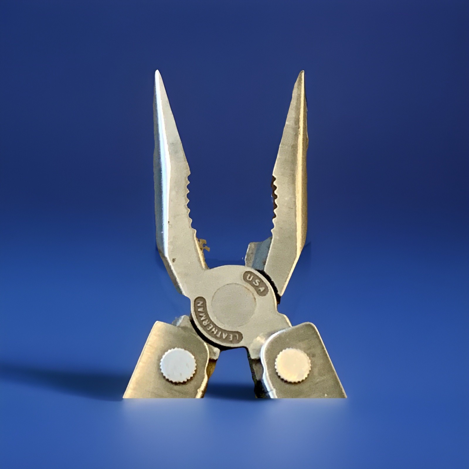 Leatherman Pocket Survival Tool PST ll Multi-Tool with Sheath Portland OR USA