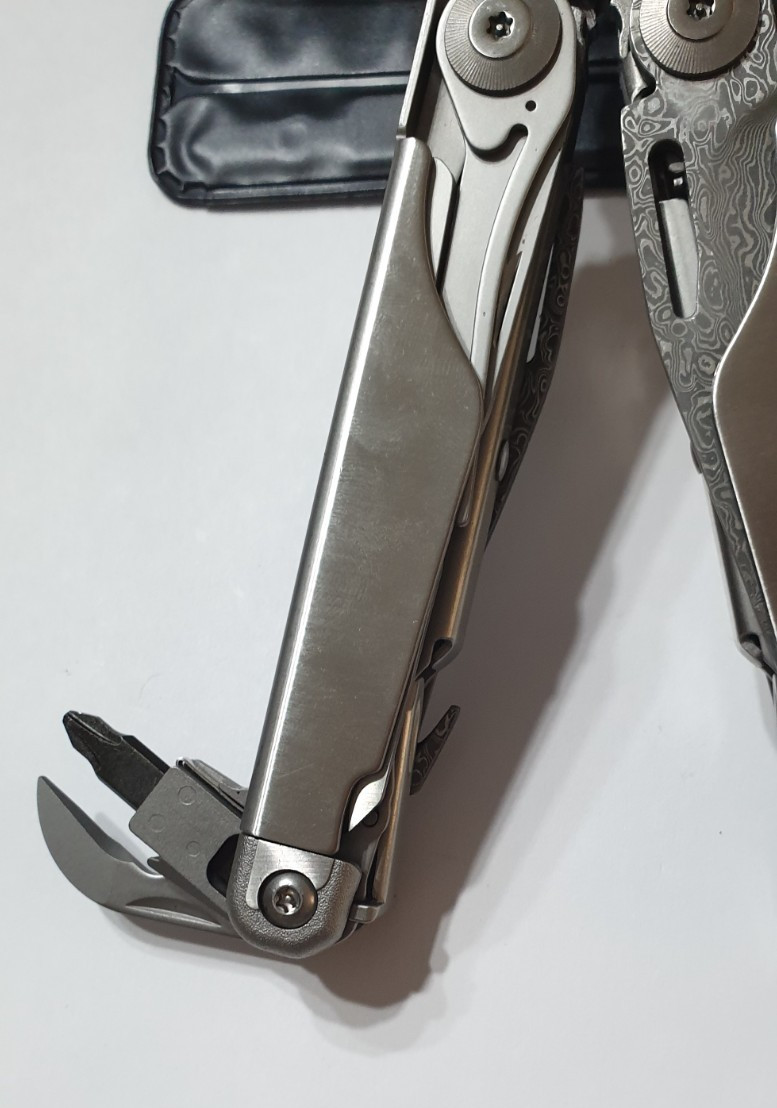 🔥🔥 Leatherman Surge Damascus Blades Rare Mint Multi Tool Rare