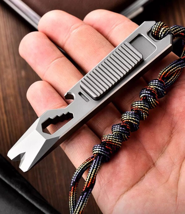 Titanium Multi Tools Pry Bar Crowbar Fidget Clicker Card Toy Stress Relief EDC