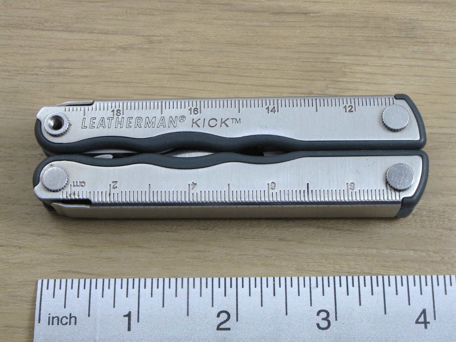 Leatherman Kick Multi-Tool, Knife, Pliers, USA, Retired 10/10