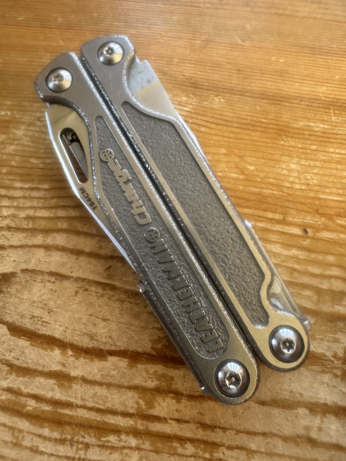 Leatherman Charge XTI S30V Blade Multi-Tool Blasting Cap Crimper Belt Cutter