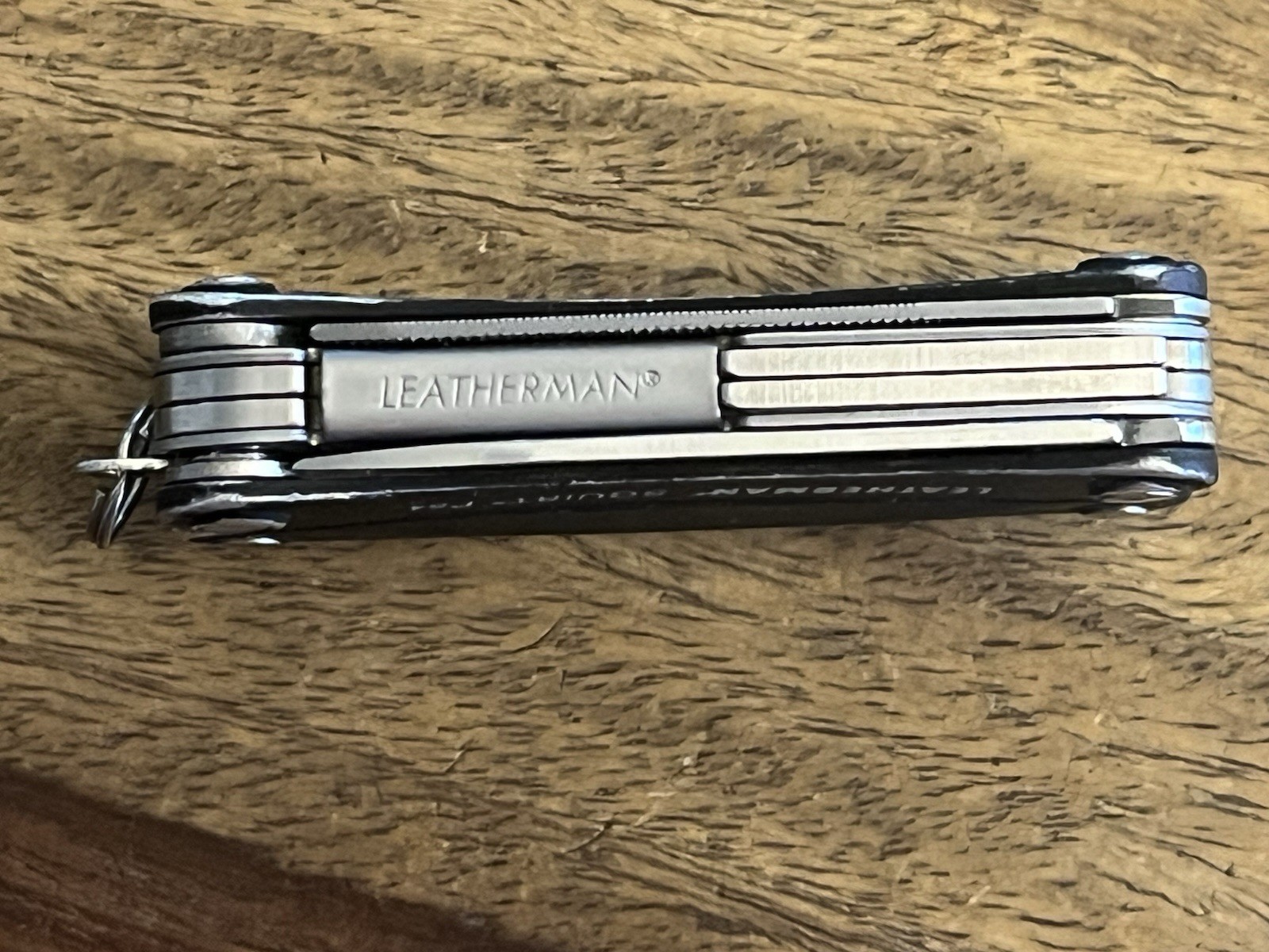 RETIRED Leatherman Squirt PS4 MultiTool Black DISCONTINUED SUPER NICE!