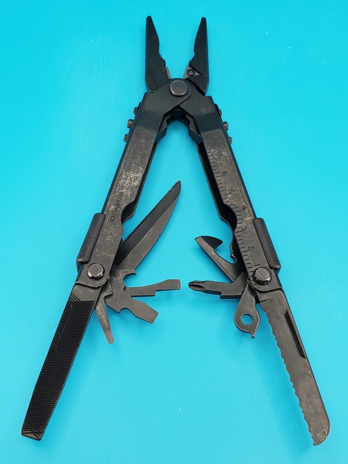 Gerber MP600 Black Oxide Multi-Tool Needle Nose Pliers!