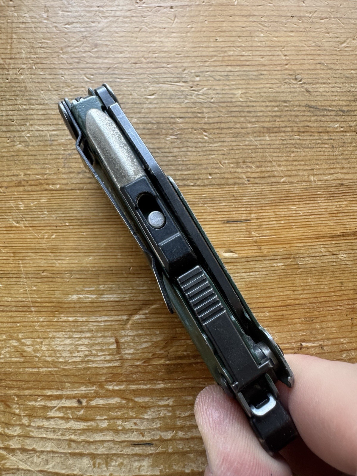 Leatherman Signal Multi-Tool Topo Green