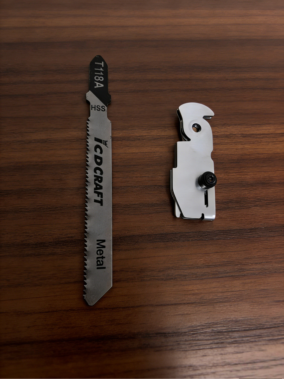 T-Shank Saw Adapter Standard Version Compatible with Leatherman ARC FREE P4