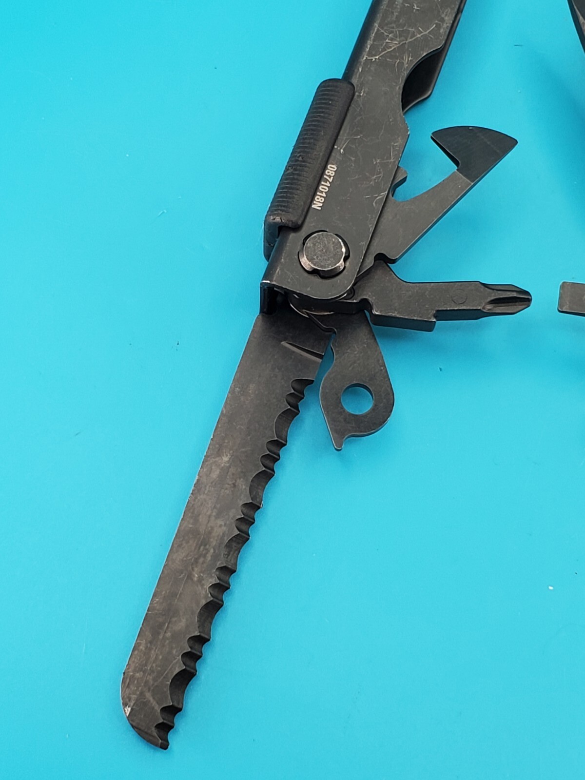 Gerber MP600 Black Oxide Multi-Tool Needle Nose Pliers!