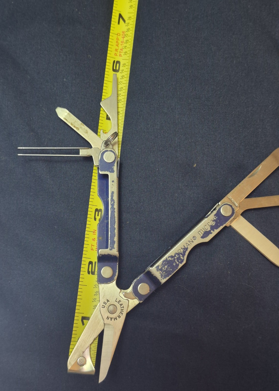Leatherman Micra 10-Tool Multi-Tool 2″ Straight Blade Blue/Silver Lanyard 2.5″