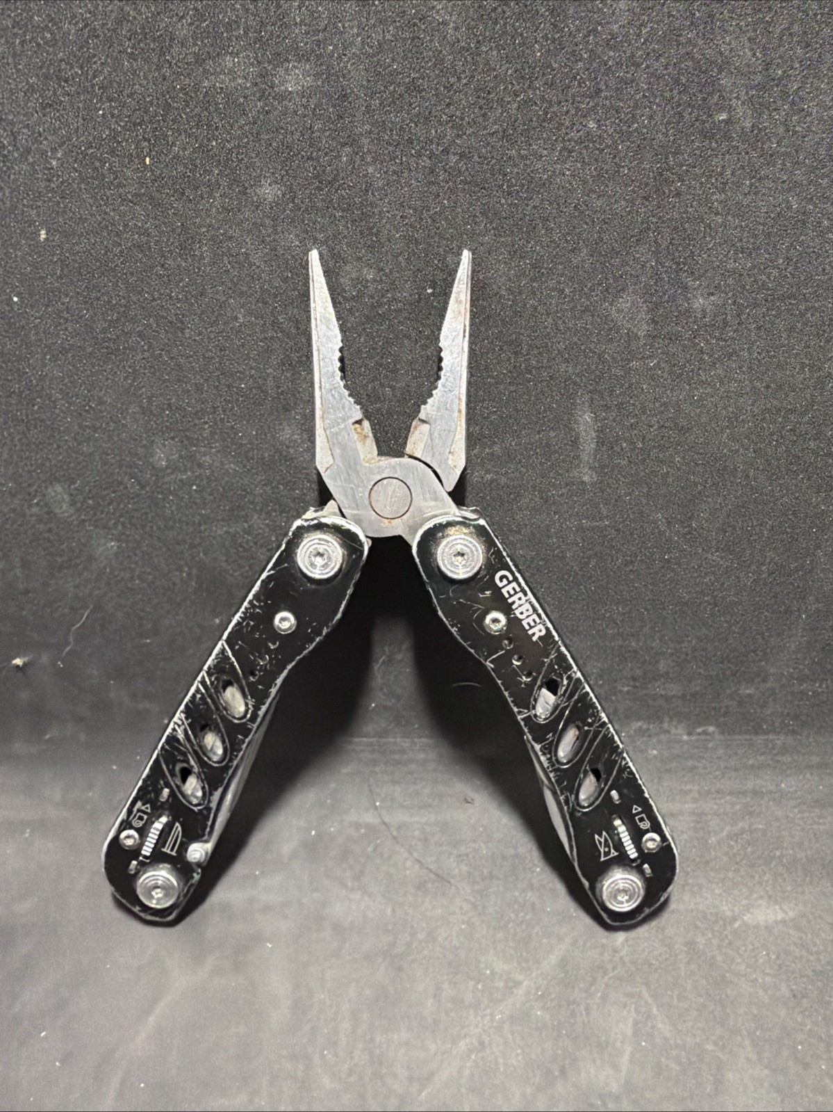Gerber 30-001343 Truss Multi-Tool with Sheath