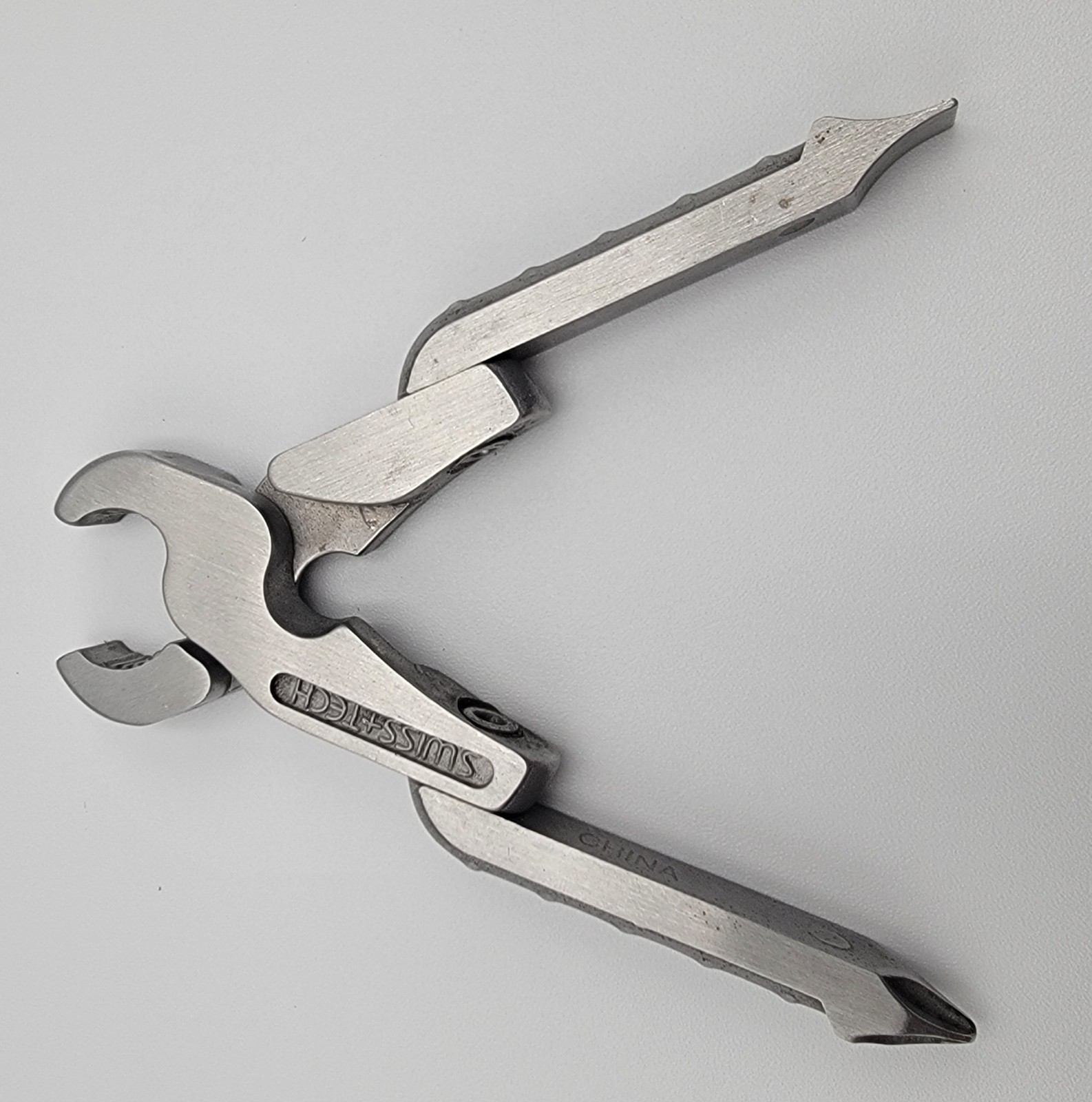 Swiss-Tech Multi Mini Tool, Pocket Pliers, Screwdriver, Flat Head