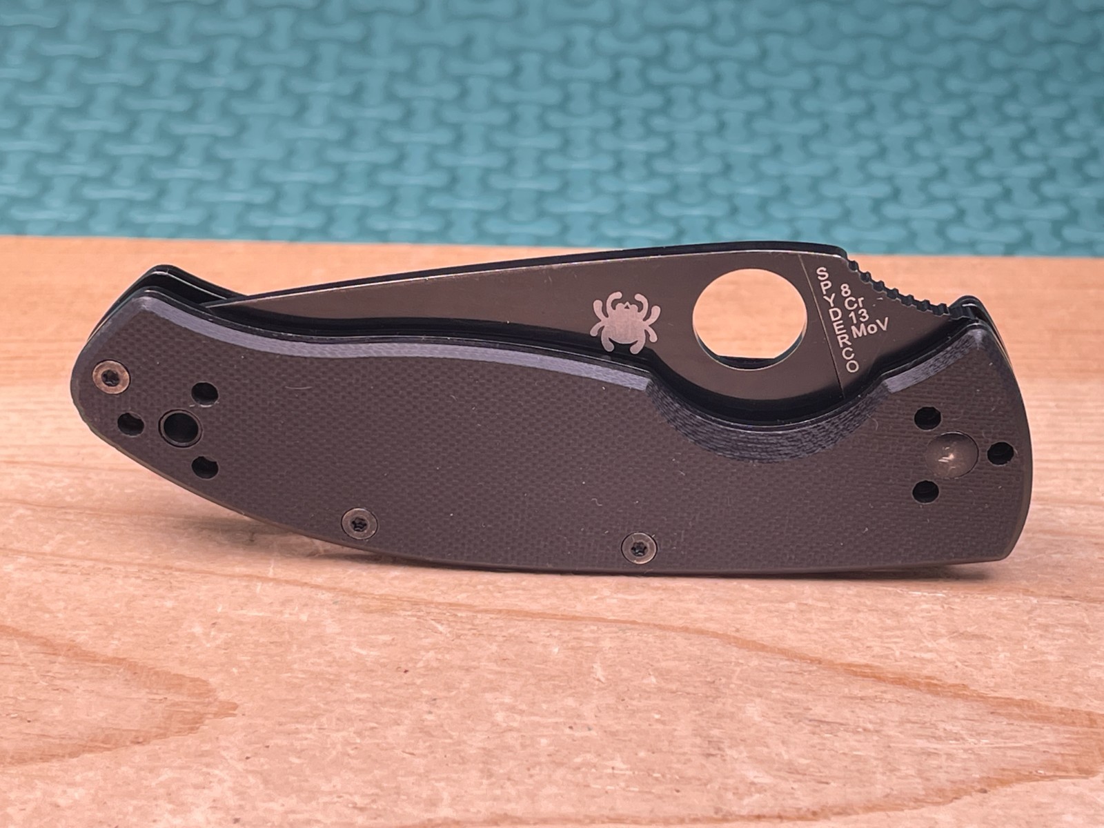Spyderco Tenacious Plain Edge Black 8Cr13Mov G-10 Folding Pocket Knife