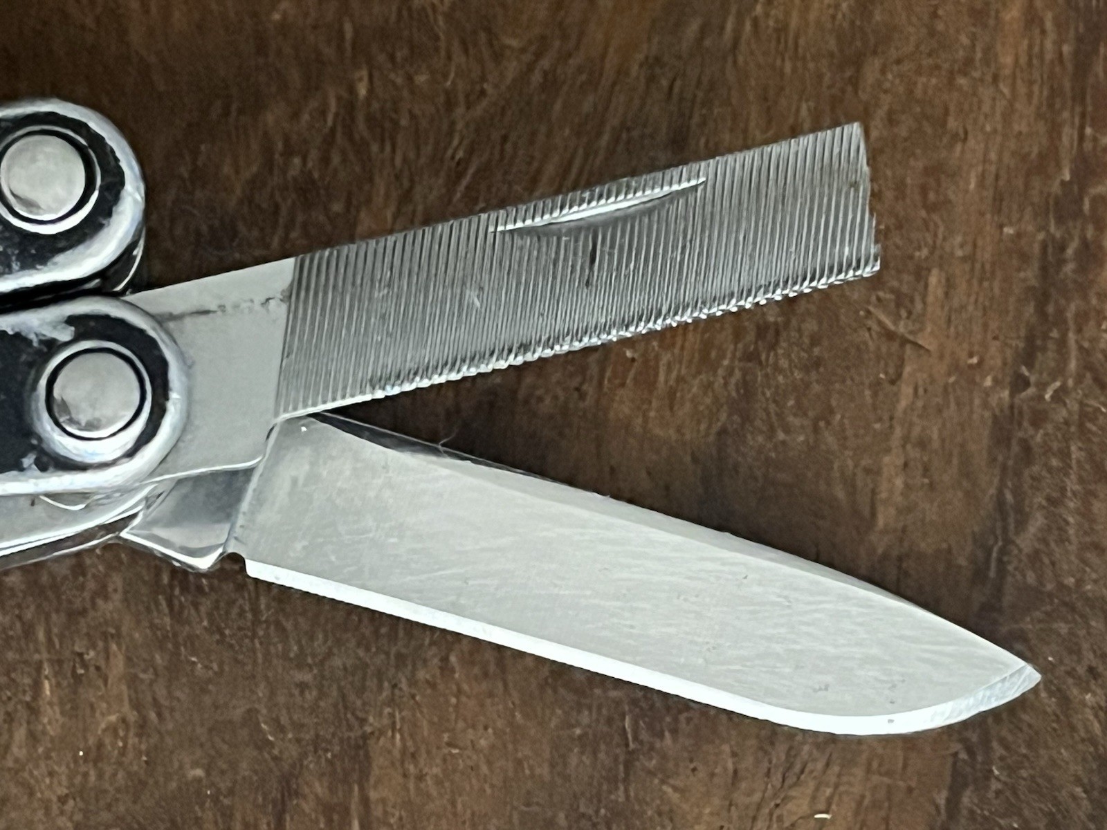 RETIRED Leatherman Squirt PS4 MultiTool Black DISCONTINUED