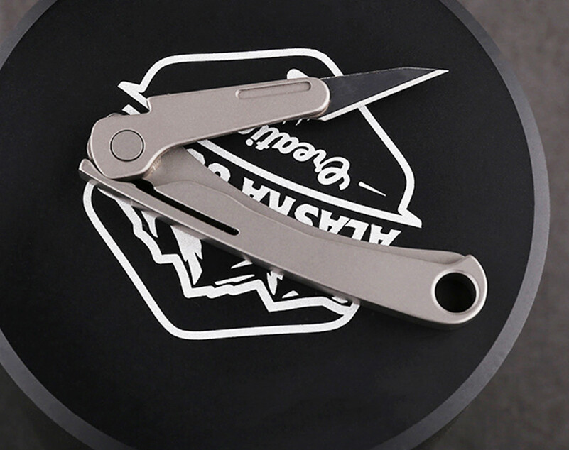 TC4 Titanium Portable Keychain Utility Knife Outdoor EDC Surgical Folding Knife