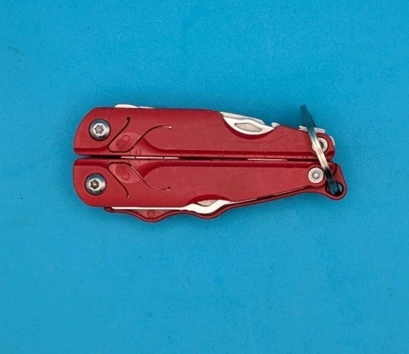 Leatherman Leap Red MultiTool Pliers Knife Scissors Tool Retired W Shealth