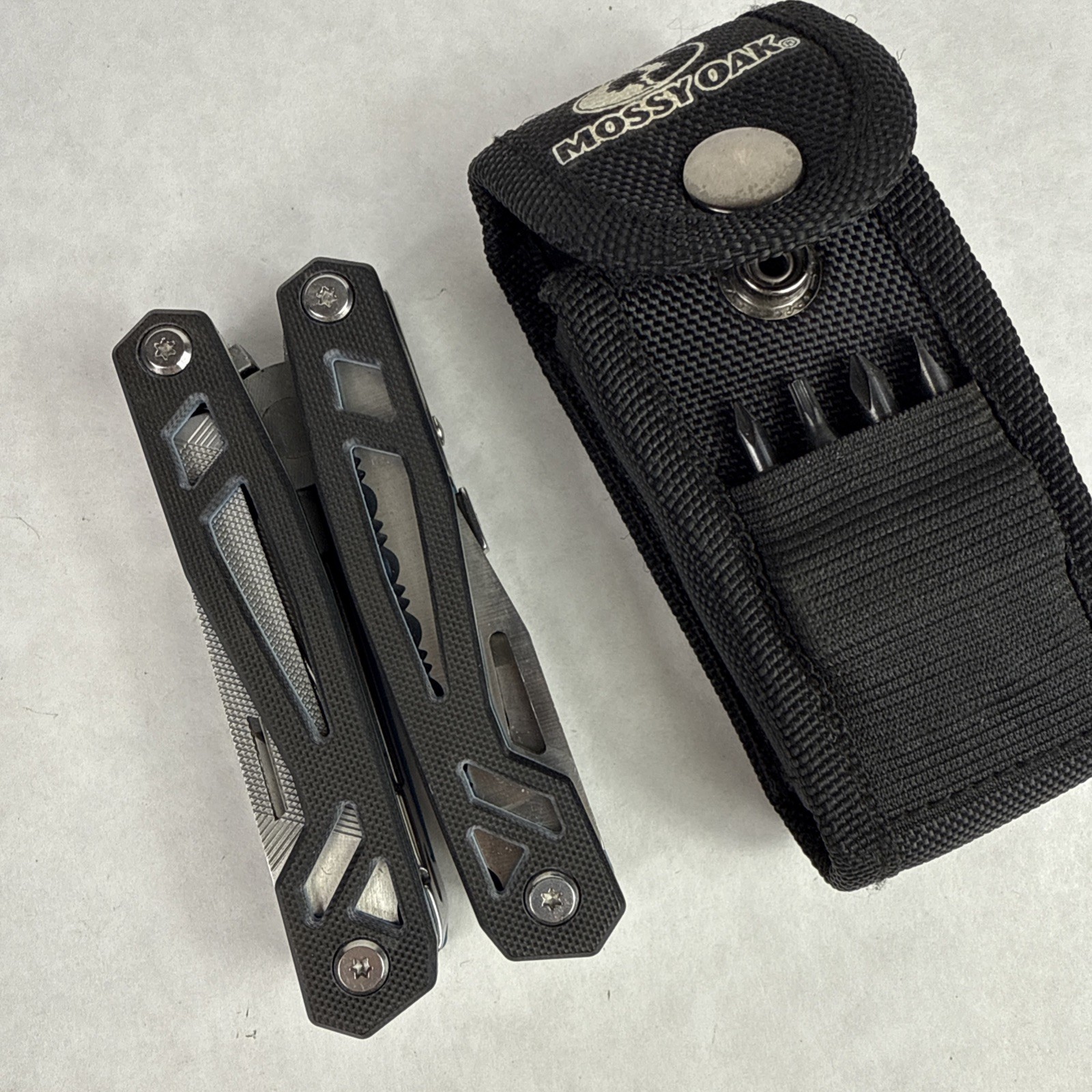 Mossy Oak Multitool Multi Tool Pocket Knife Screwdriver Plier Saw w/ Case Sheath