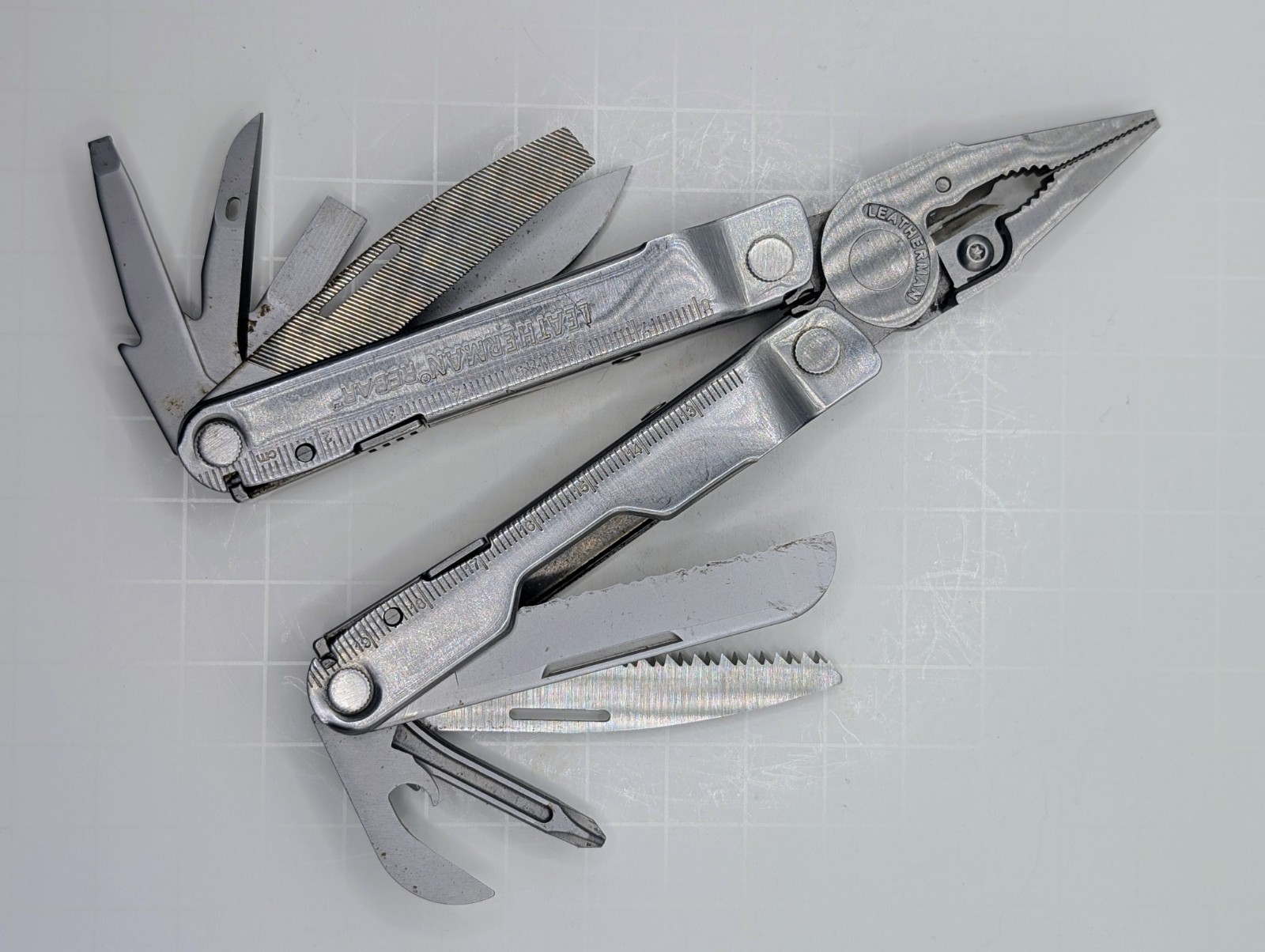 Leatherman REBAR Stainless 17-In-1 Heavy Duty Locking Tactical EDC Multitool
