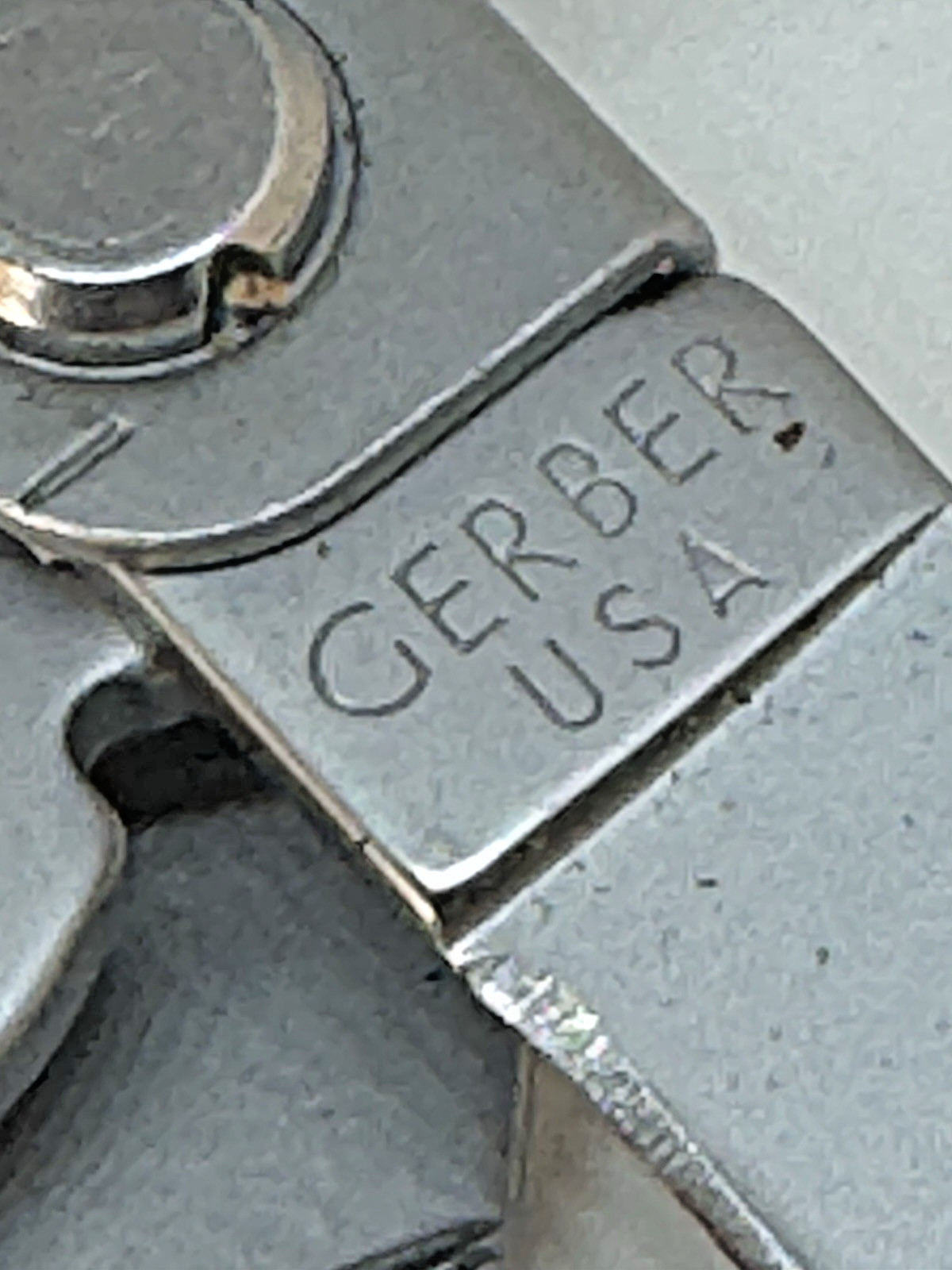 Excellent Gerber Legendary Blades Multi Tool In Nylon Belt Pouch Simonds USA