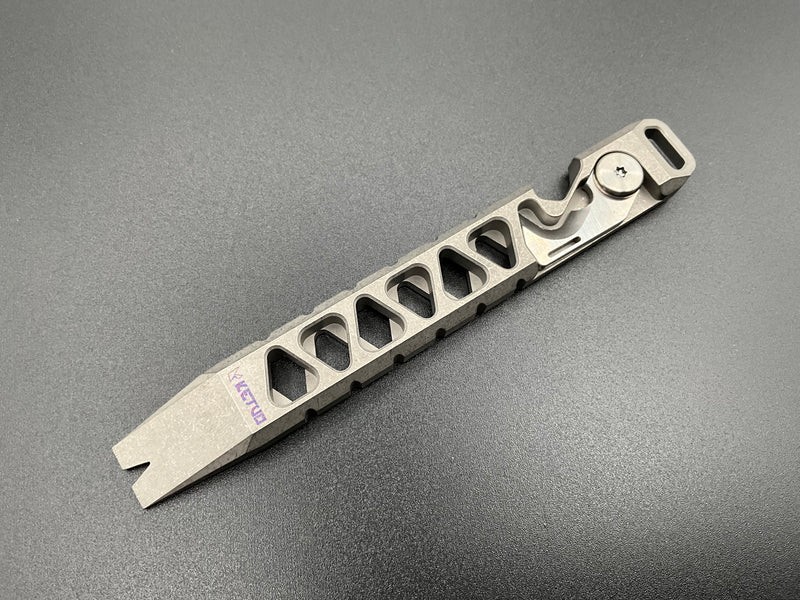 Ketuo Pocket Prybar With Integrated Belt/Cord Cutter Stonewashed Finish Titanium