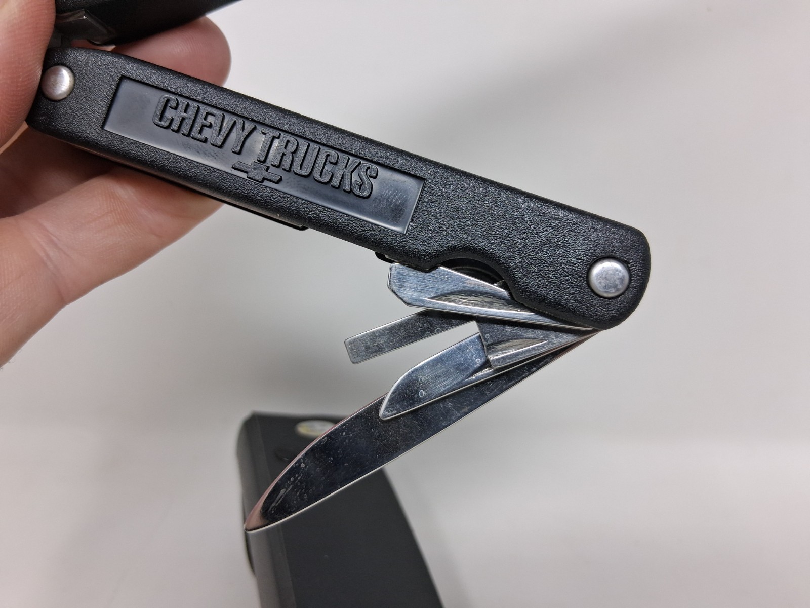 “Leatherman” style Multi Tool Sheath w Chevy Trucks Case