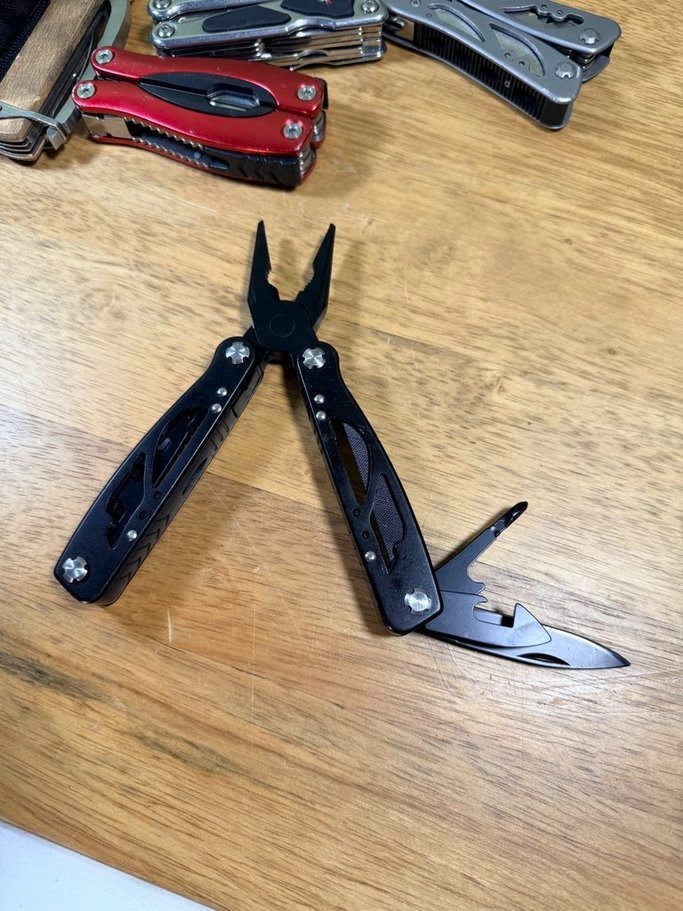 Lot Of 16 Multitools Some Brands Some Cases