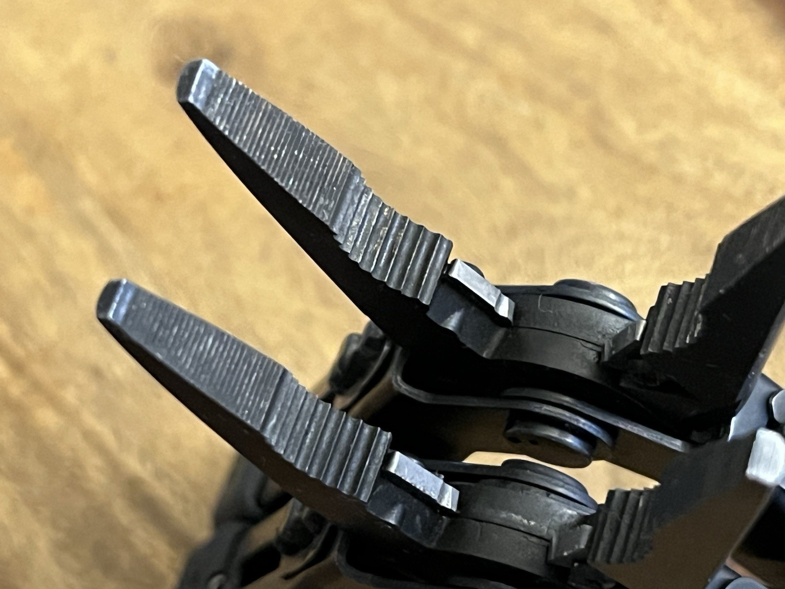 -USA- Gerber Multi Tool MP600 SUPER Nice! w/Gerber Sheath TSA Confiscated Lot 2