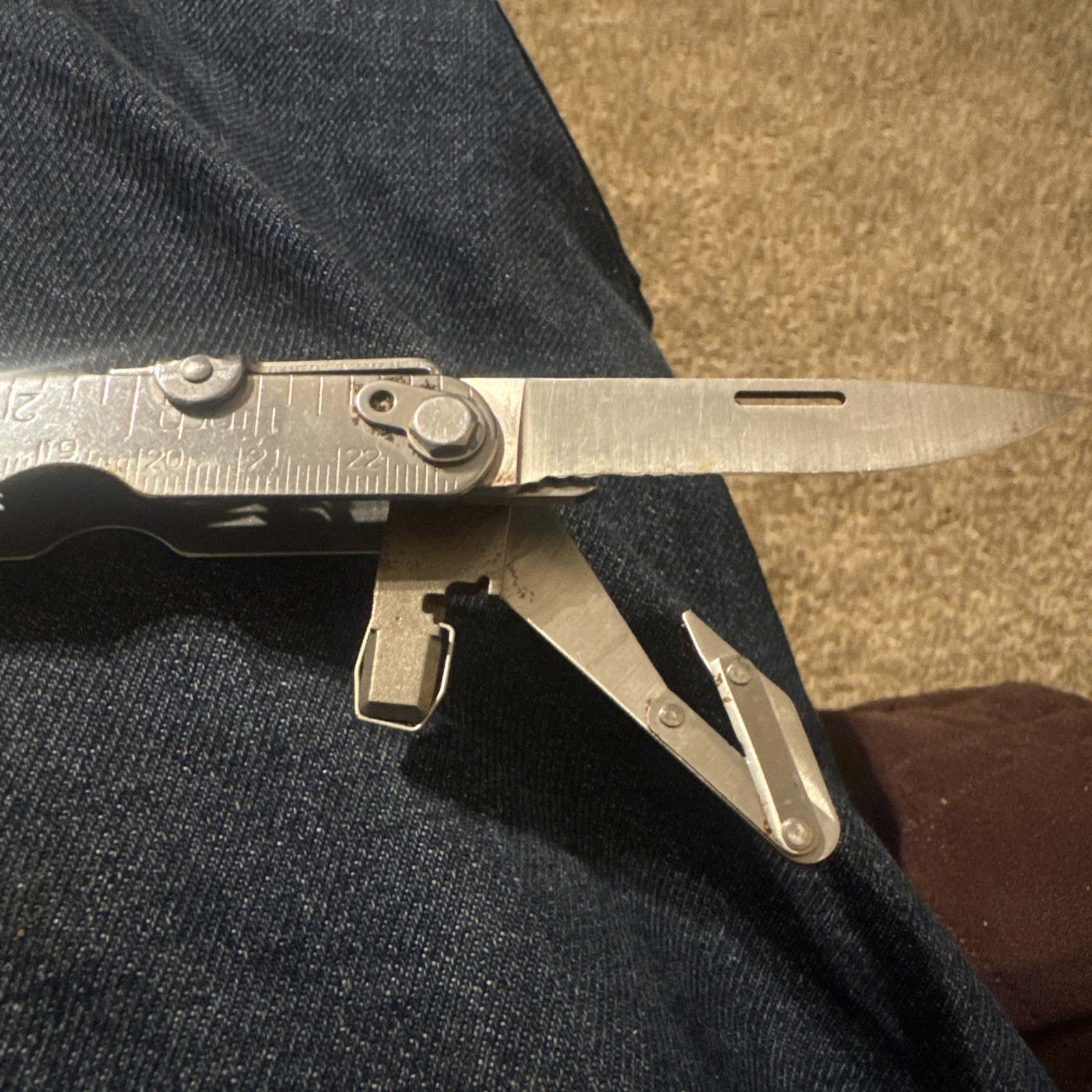 Vintage SOG Tool Original Multi-Tool POWERLOCK PATENT PENDING Buy Her Now!