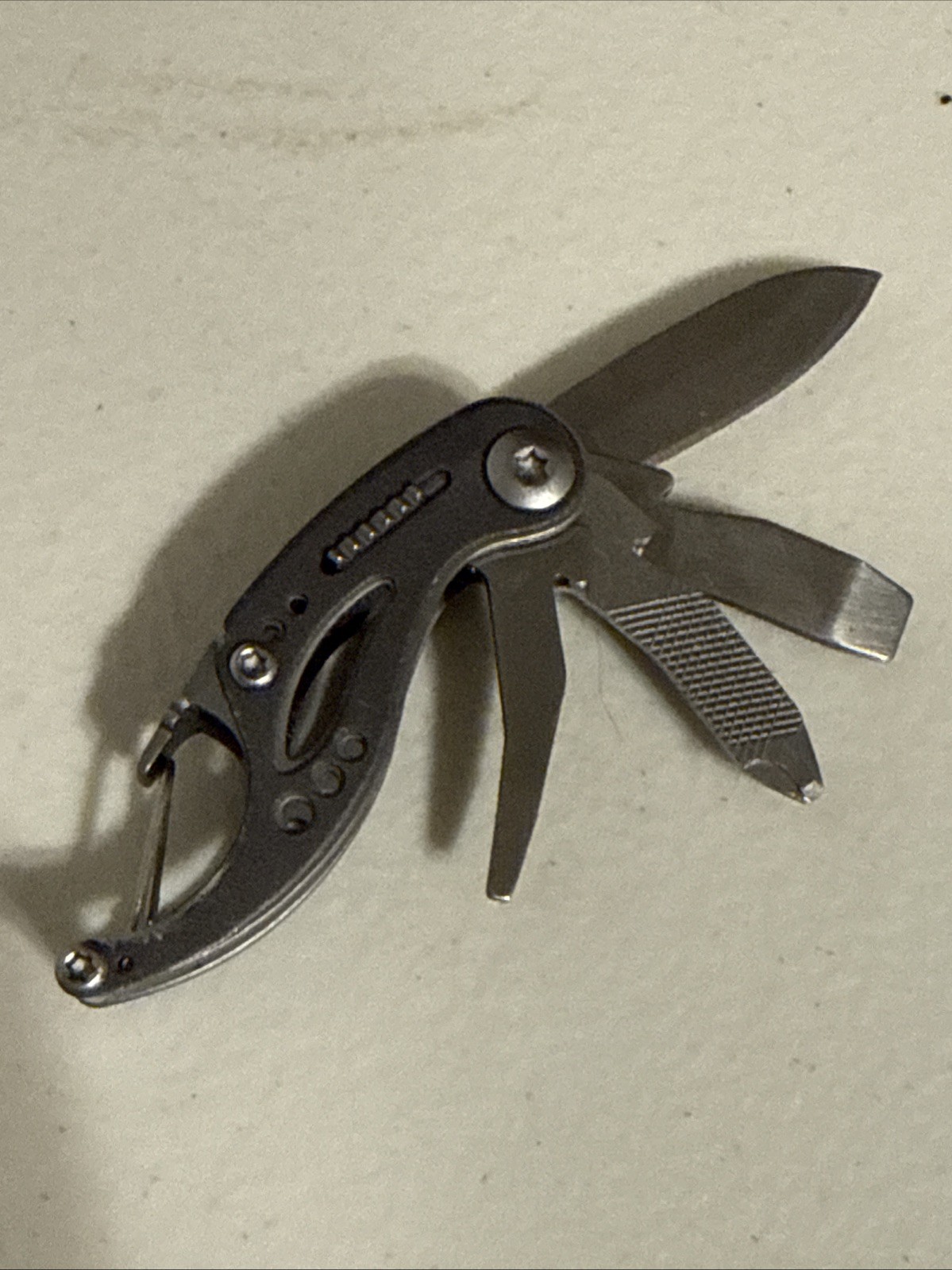 Gerber Curve multi-tool, silver and gray