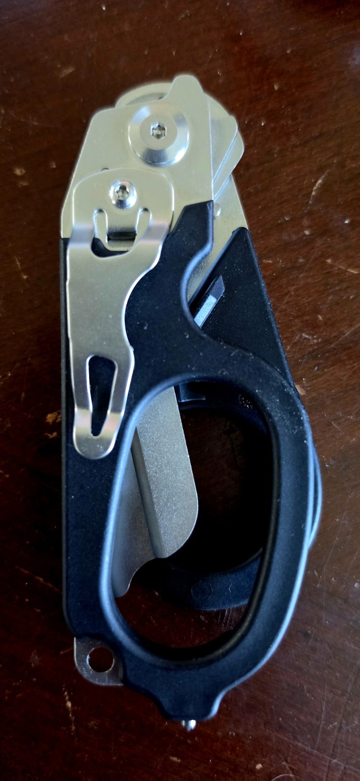 5-in-1 Heavy Duty Folding Trauma Shear Scissor Multi-Tool