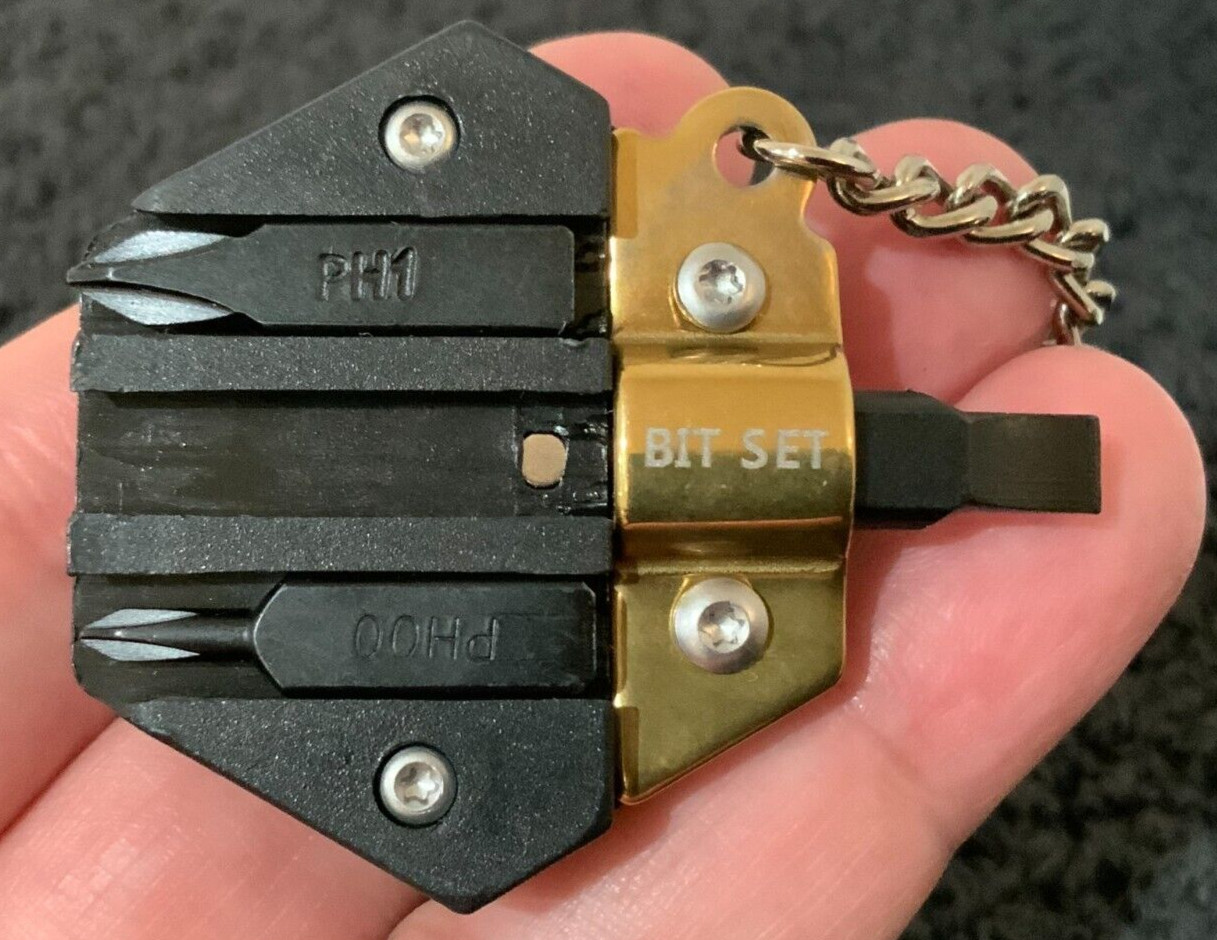 Gold HEX 2 Blade 3 Tools Keychain