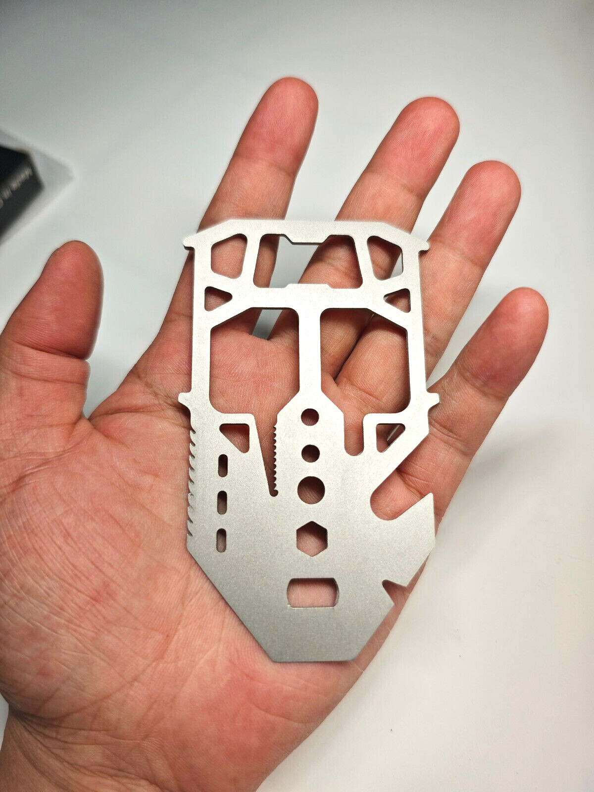 EDC Multitool Knife Bottle Opener Survival Card Outdoor Hiking Tools Edc Wrench
