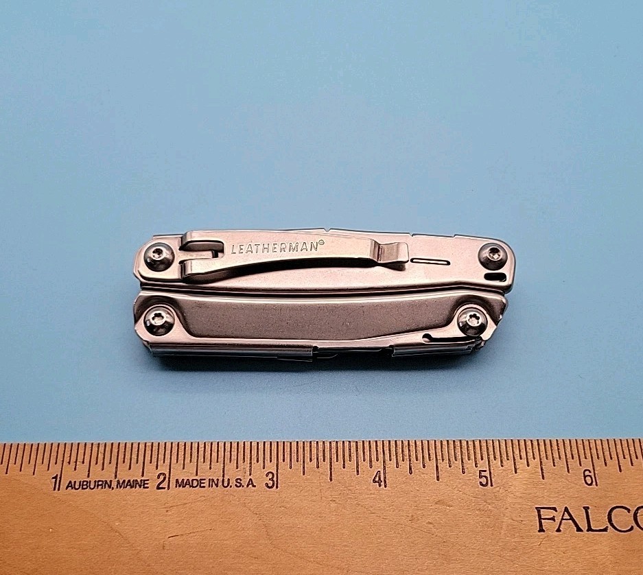 Leatherman Bolster Multi-Tool – Pliers, Knife, File, Screwdrivers, Bottle Opener