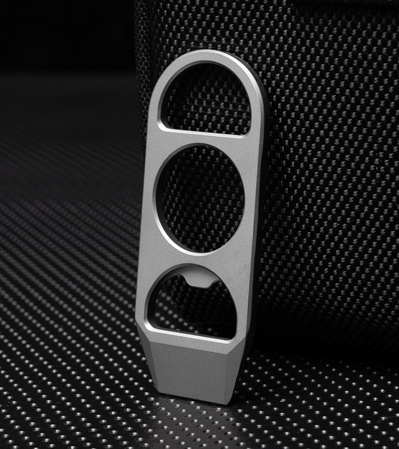 EDC Titanium Alloy Multi Tools Crowbar Bottle Opener Portable Outdoor Keychain-