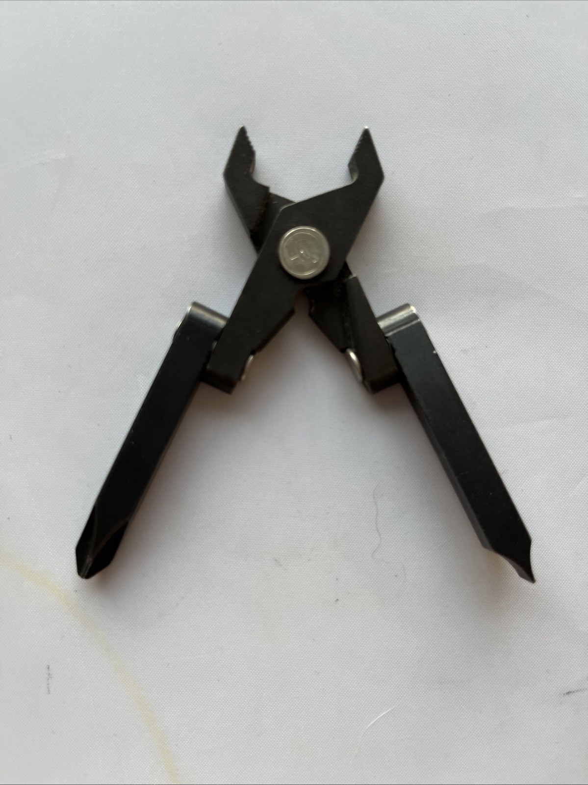 Vtg Swiss-Tech Micro 5-in-1 Folding Tool W Orig Box Flat Phillips Pliers New?