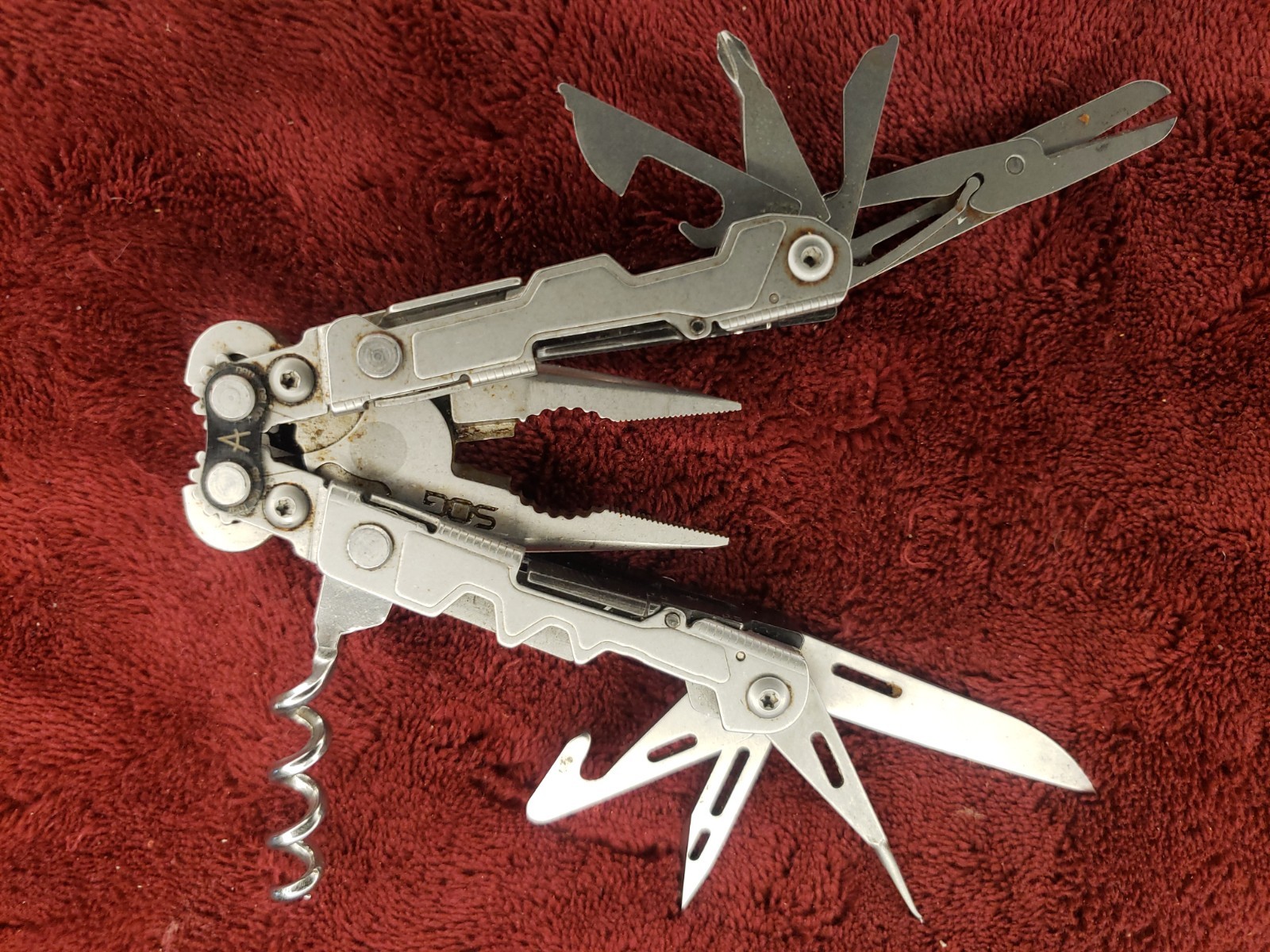 SOG PL1001-CP Stonewash PowerLitre Multi-Tool w/17 Tools corkscrew
