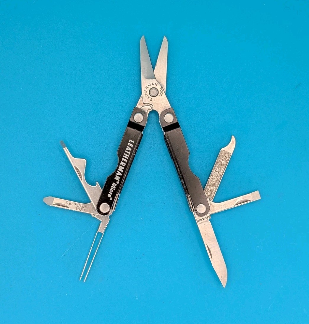 Leatherman Micra Multi-Tool, Knife, Scissors, Key Ring, Black!