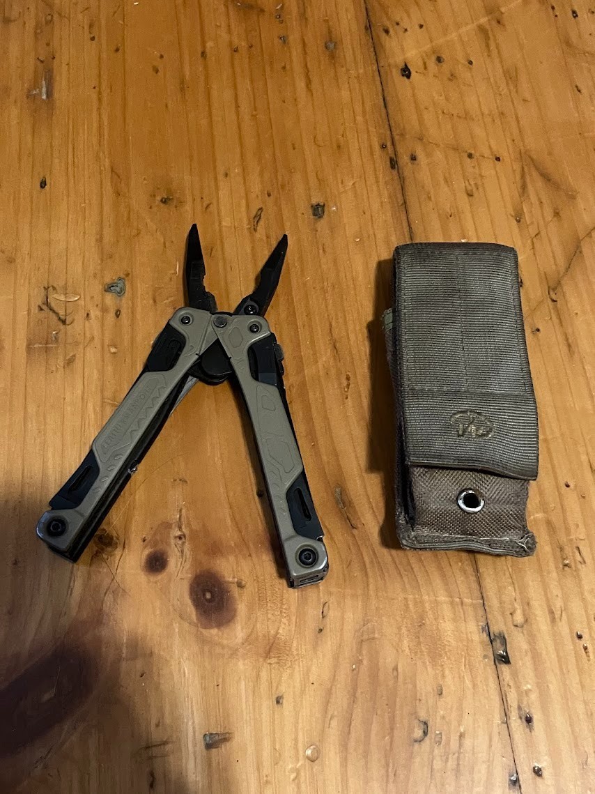 RARE OHT multitool military tan Leatherman Coyote