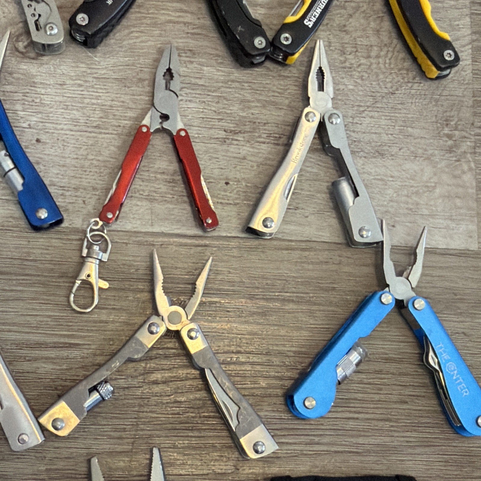 Lot Of 40 Multi Tools Pocket Knives Pliers Knife Tool Clean Outdoors Hunting