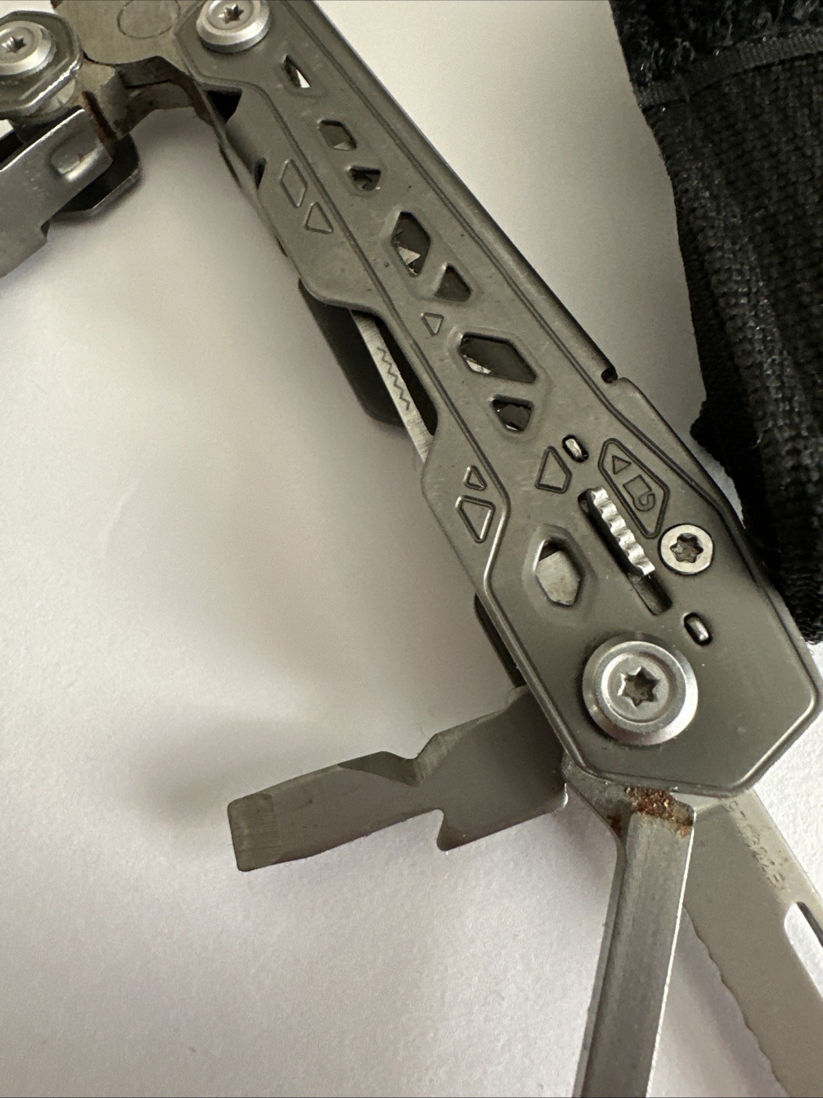 Gerber Truss Multi Tool With Sheath NICE CONDITION