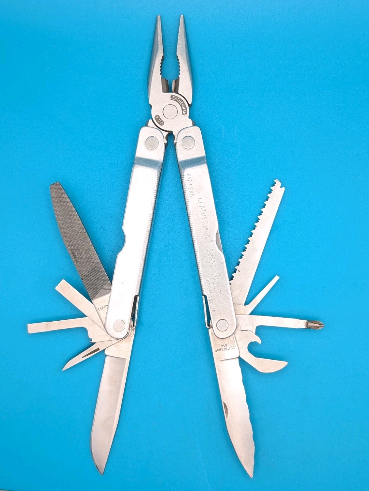 LEATHERMAN Super TOOL Multi Function Tool PLIERS, Stainless! 01-97 DATE!