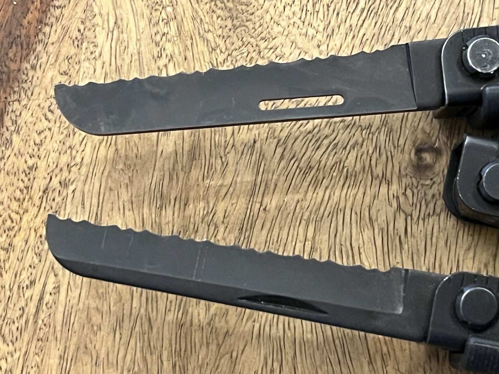 -USA- Gerber Multi Tool MP600 SUPER Nice! w/Gerber Sheath TSA Confiscated Lot 2