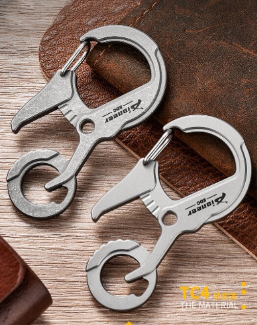 EDC Titanium Alloy Multi tools Personalize Keychain Bottle Opener Outdoor Buckle