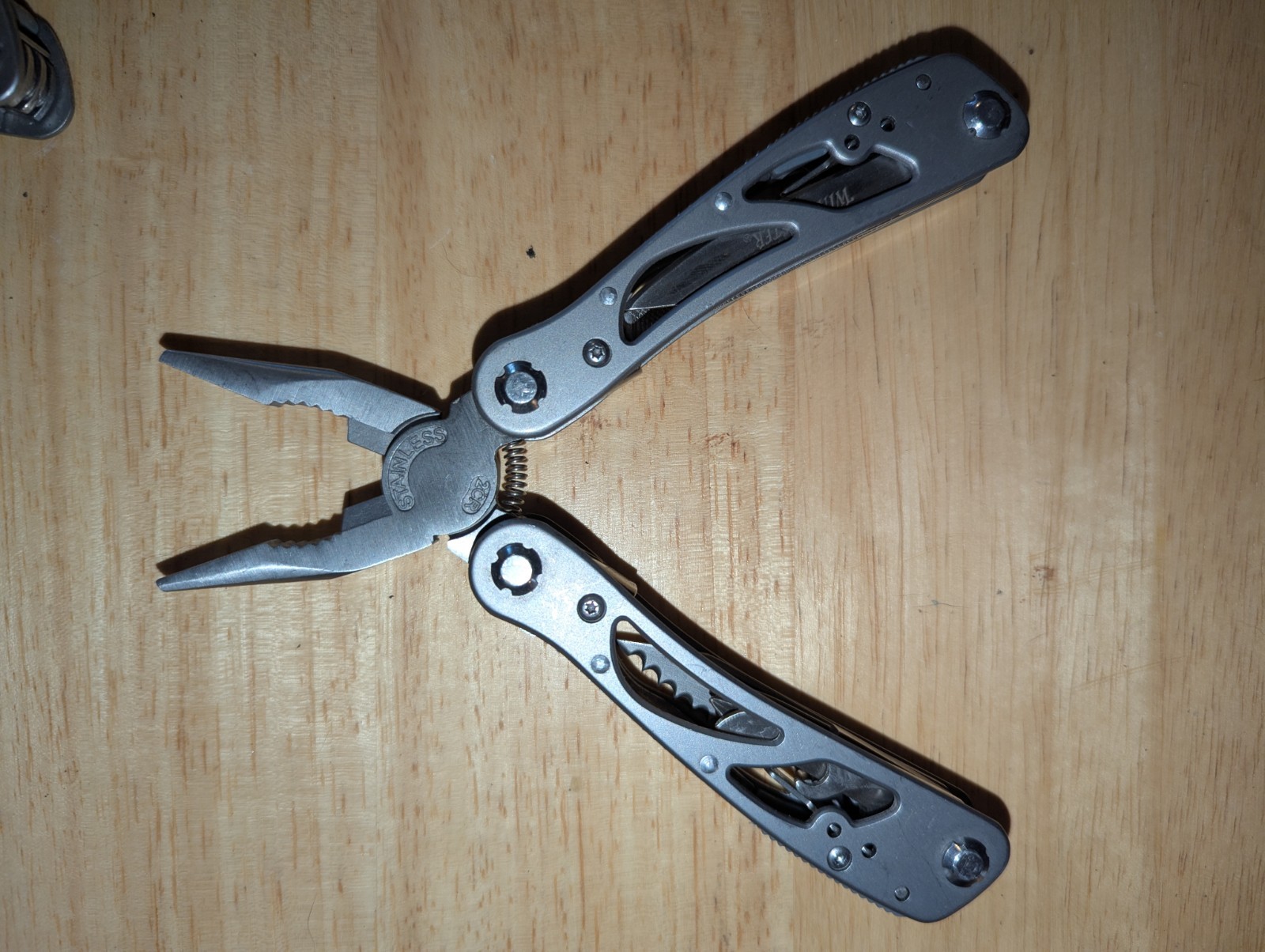 Winchester Multi-Tool Stainless Steel Finish Excellent Condition