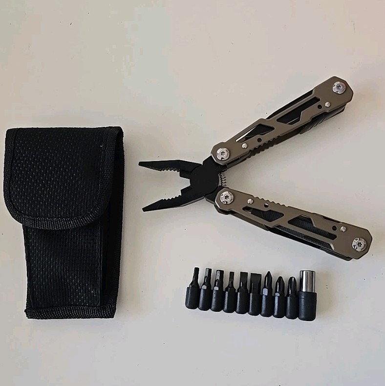Multi Tool Plier Set With Screwdriver Bits