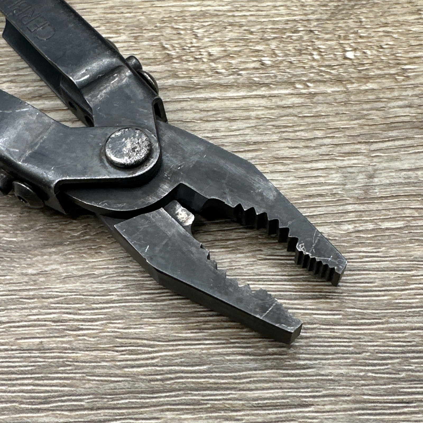 Gerber Diesel Multi-Plier Multi-Tool – Black Blunt Nose Pliers Tool