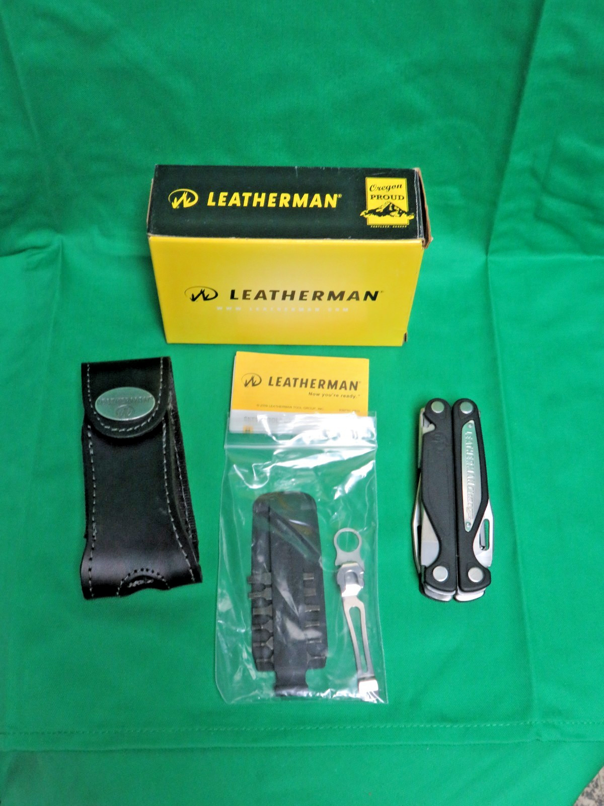 Leatherman Charge AL Multi-Tool 830662 W/ Sheath & Bit Kit (a) – NEW