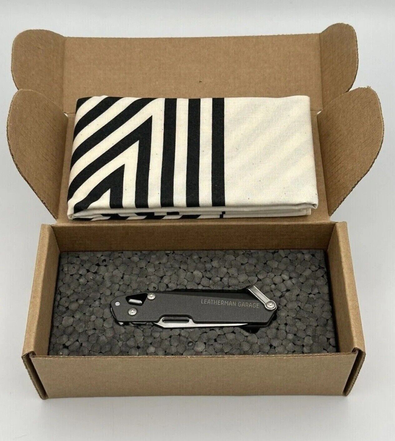 Leatherman Garage Batch #004 Europe75 Limited Edition Multitool NEW In Box RARE!