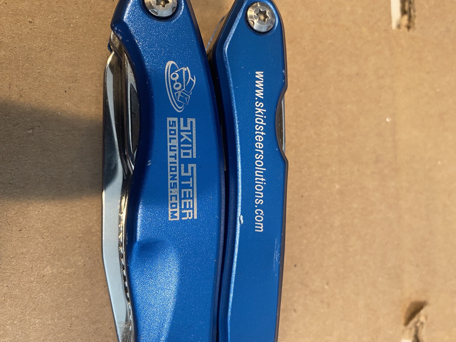 Multi-Tool Heavy Duty Stainless Steel LIGHTLY USED